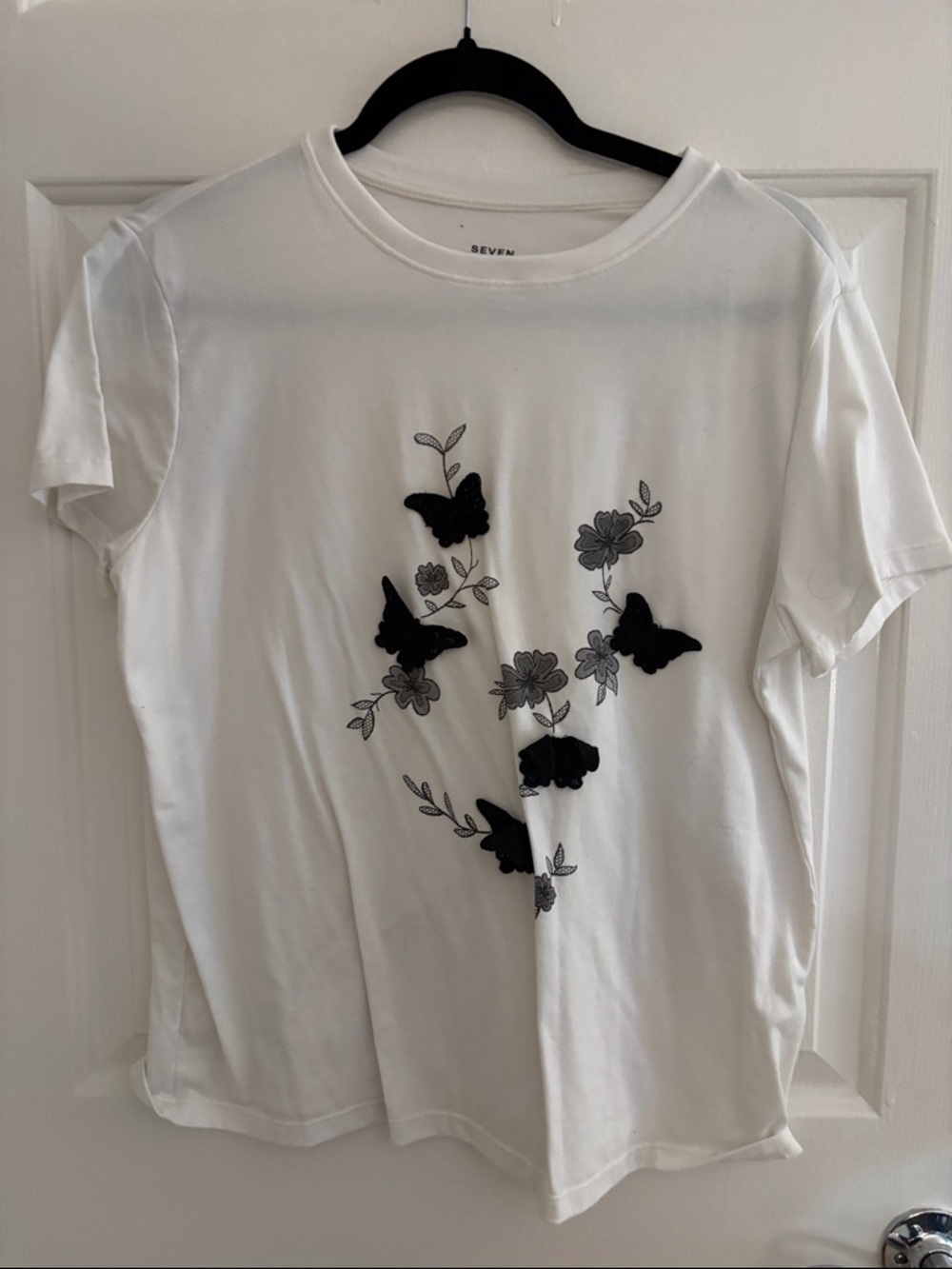 Seven7 White Short Sleeve Tee with Black Butterfly & Floral Appliqué